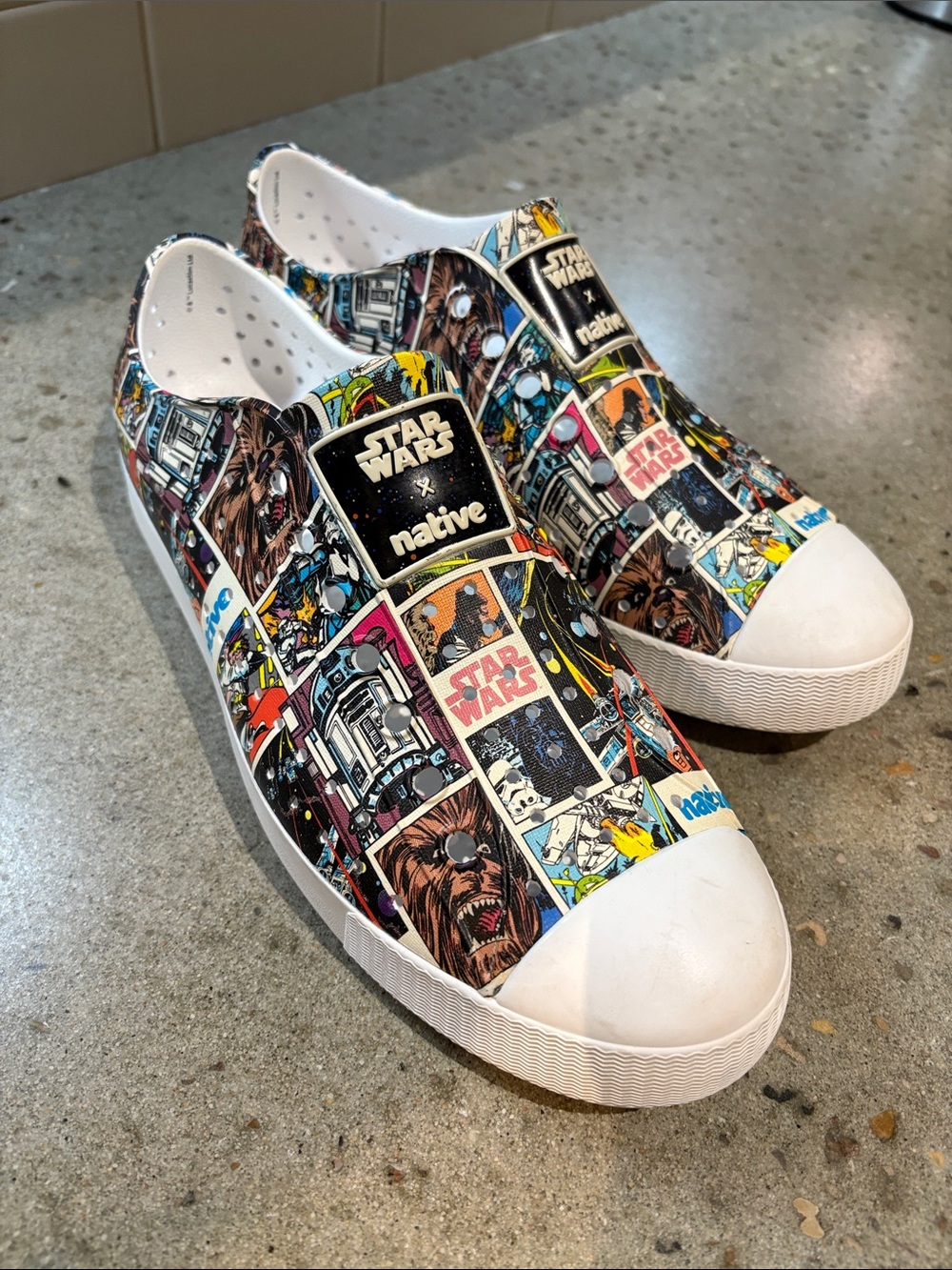 Native x Star Wars Jefferson Comic Print Slip-On Shoes